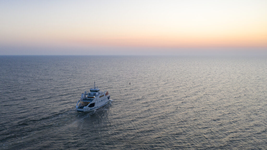 Commercial Yacht